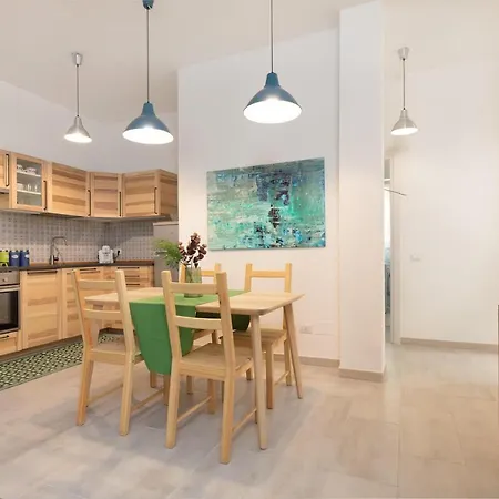 Maison Dora Apartamento *